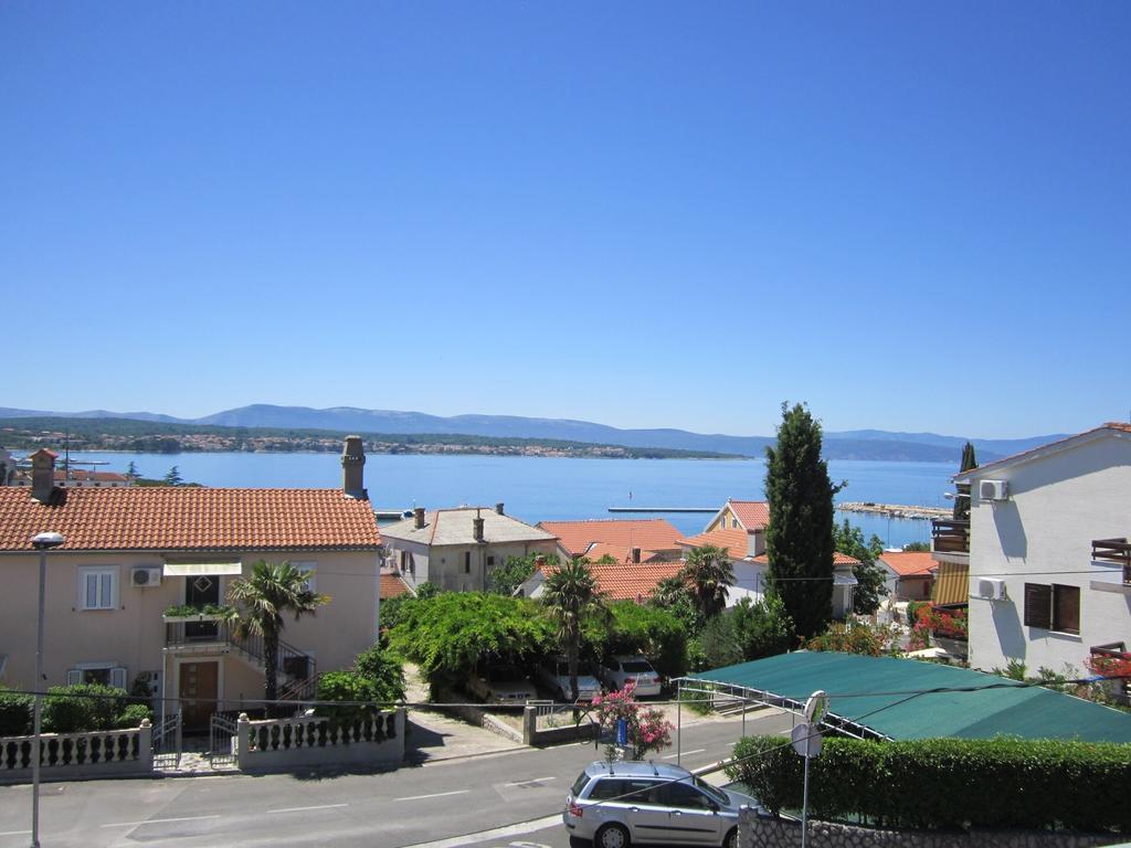 Apartments Antonia Malinska Bilik gambar