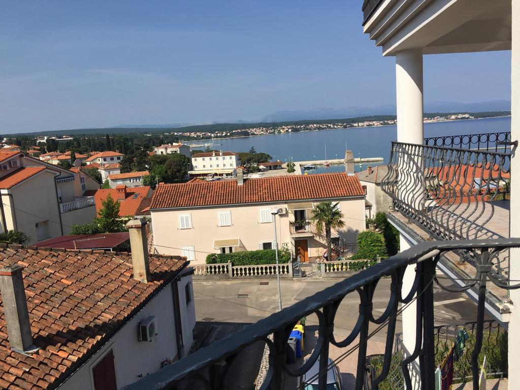Apartments Antonia Malinska Luaran gambar