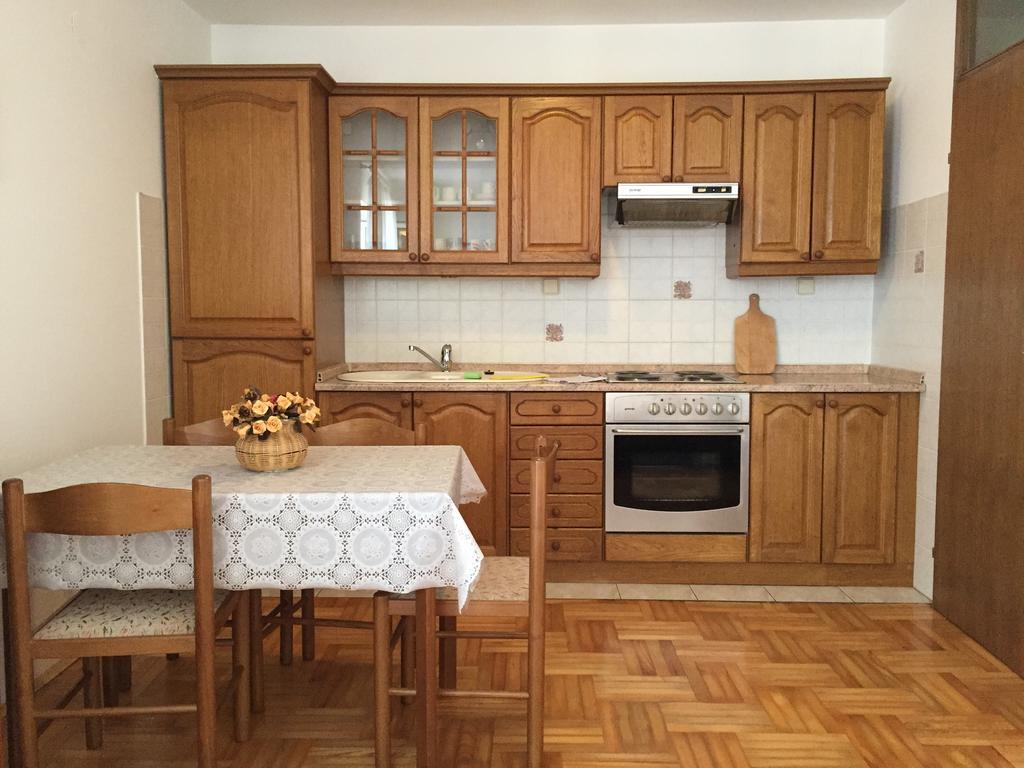 Apartments Antonia Malinska Luaran gambar